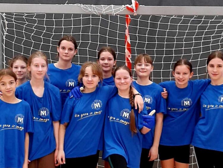 Lietuvos mokyklų merginų futsal „LadyGolas” žaidynės